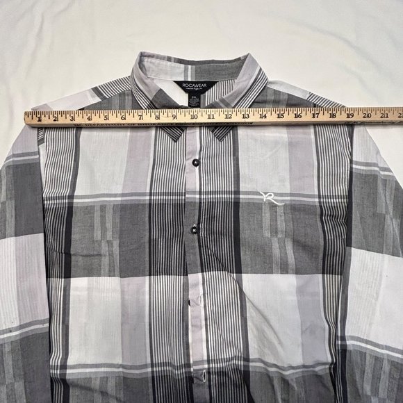 Rocawear Men Button Up Shirt Stripped Long Sleeve Plaid Dressy - Picture 11 of 12